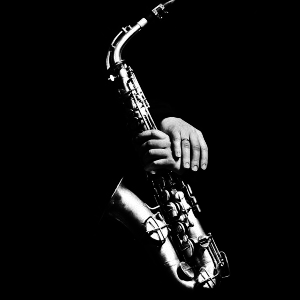 Höre Radio Caprice - Saxophone in der App.