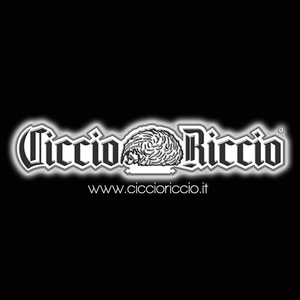 Höre Ciccio Riccio in der App.