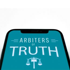 Höre Arbiters of Truth in der App.