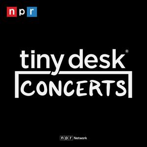 Höre Tiny Desk Concerts - Audio in der App.