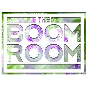 Höre The Boom Room in der App.